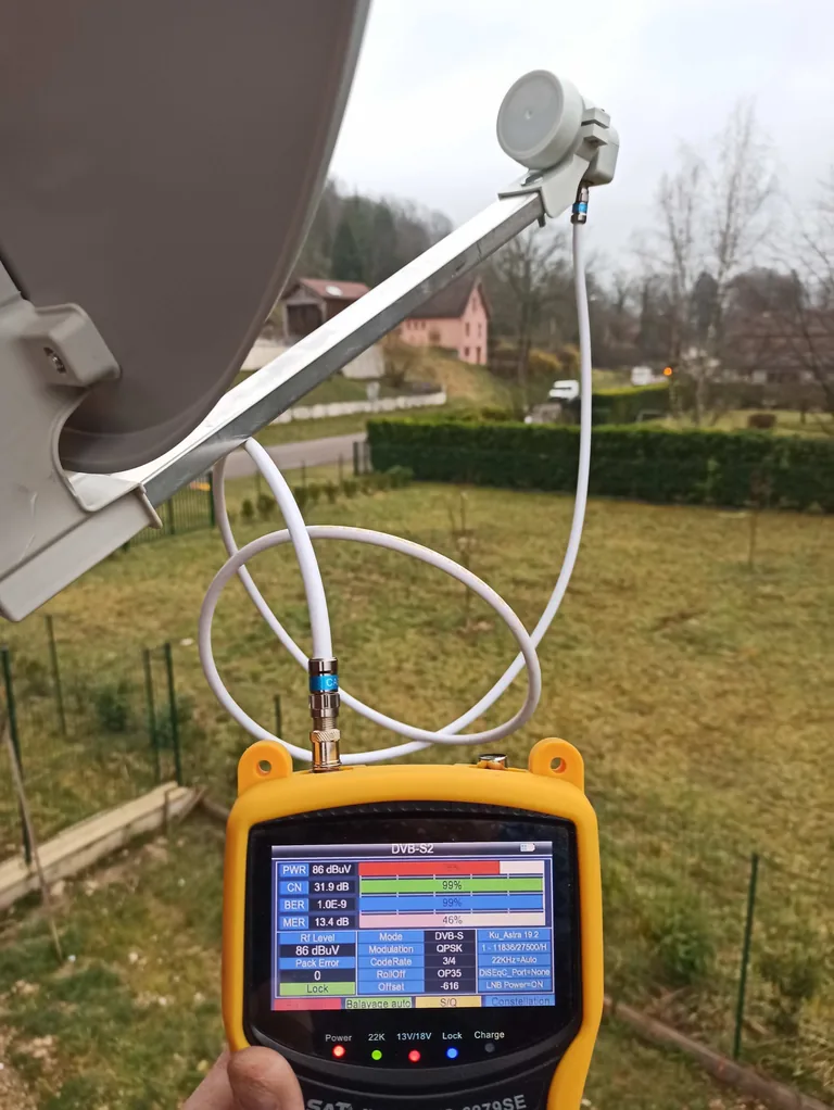 Antenne satellite a Levier - Electri-Secure