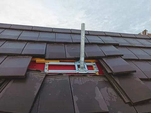 Chantier Antenne satellite - Yves Trouillot